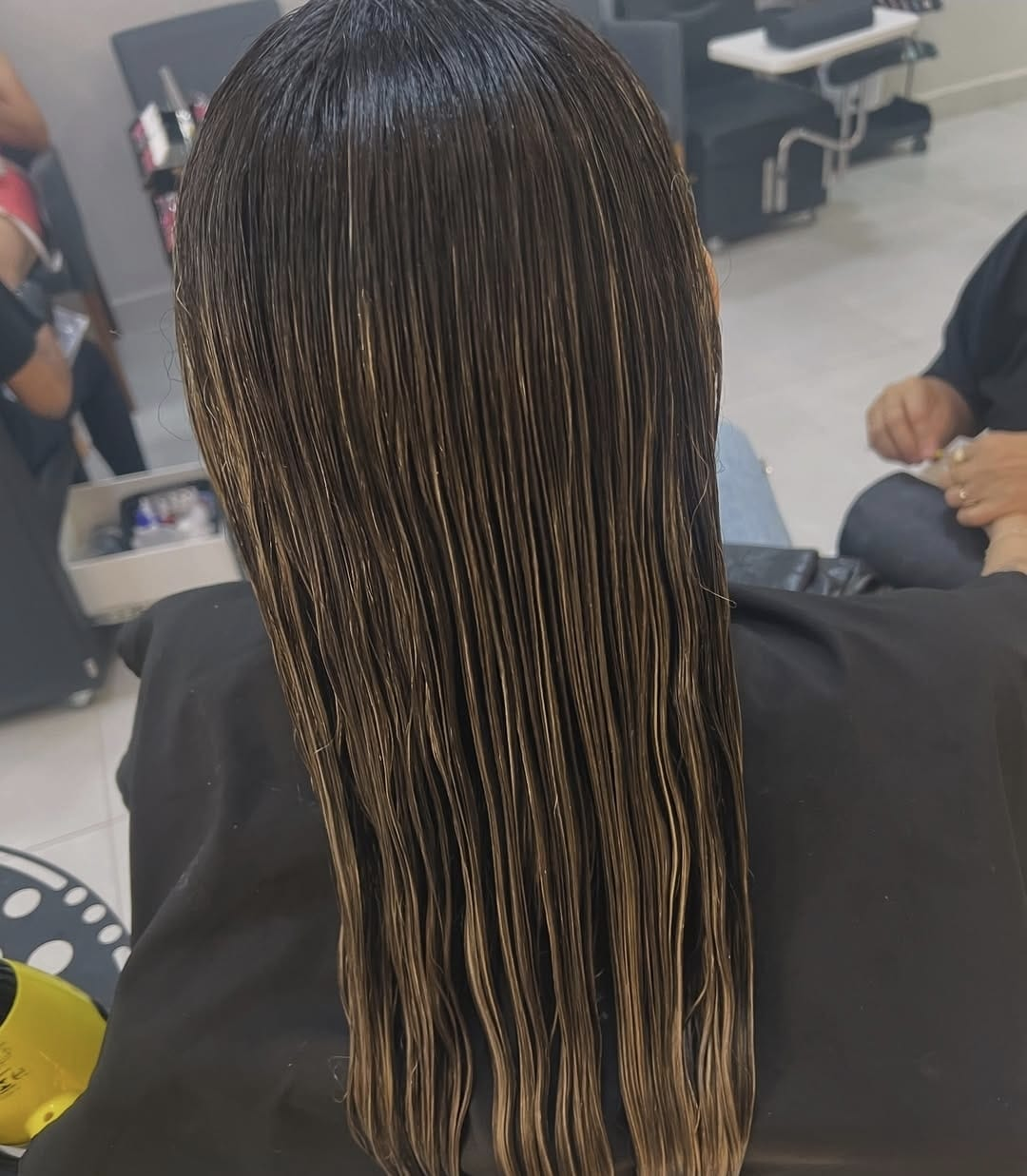 Antes: cabelo liso, antes da finalização